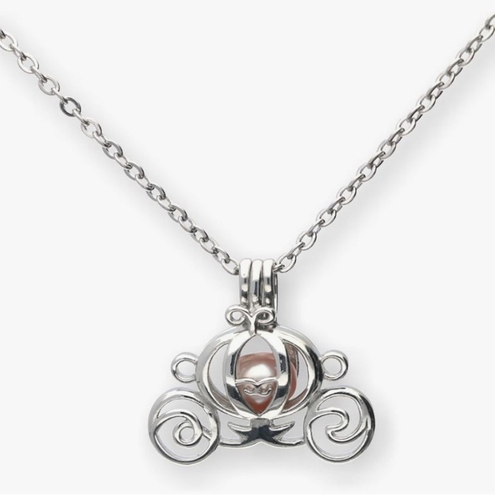 Pearlina Carriage Sterling Necklace 👑🤴👸🫅🐴